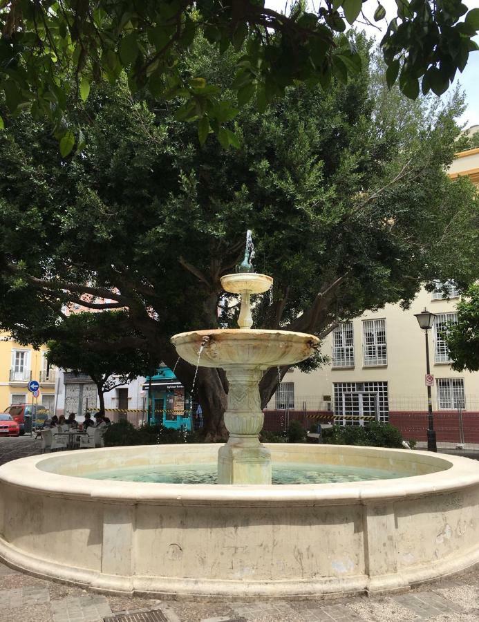 Apartamento Imperial Sevilla City Center Exteriör bild